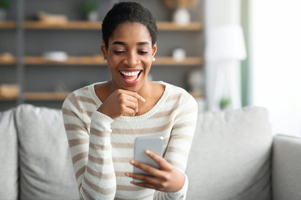 Rencontre entre célibataires : ajoutez une bonne photo de profil sur votre compte en ligne